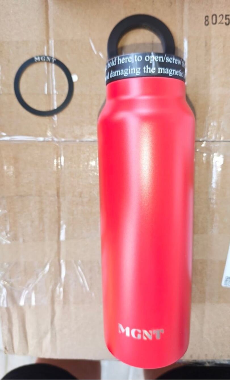 24 oz Stainless Water Bottle with magnetic ring Cup Holder friendly